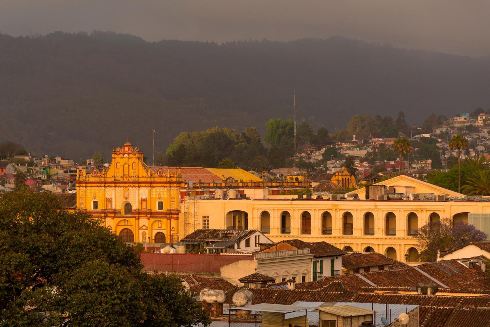 Na Hotel San Cristóbal de Las Casas Buitenkant foto